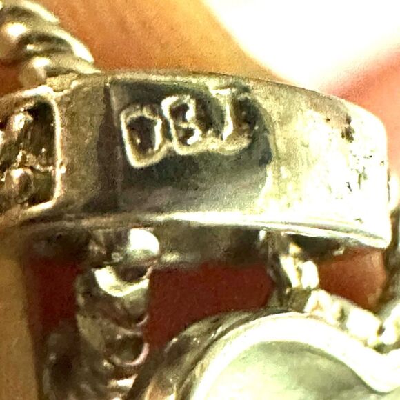 DBJ silver double heart pendant necklace - Picture 9 of 9